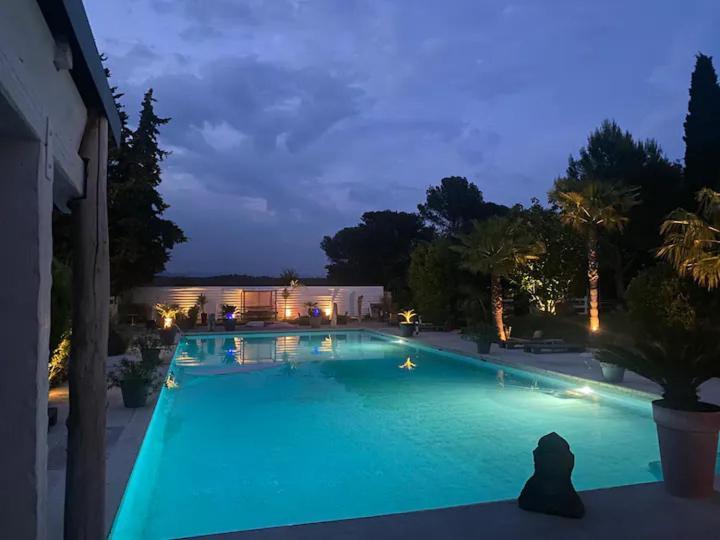 Apartment Domaine De La Sourco - Villa, Maisons & Chalet, Magnifique Havre De Paix En Provence